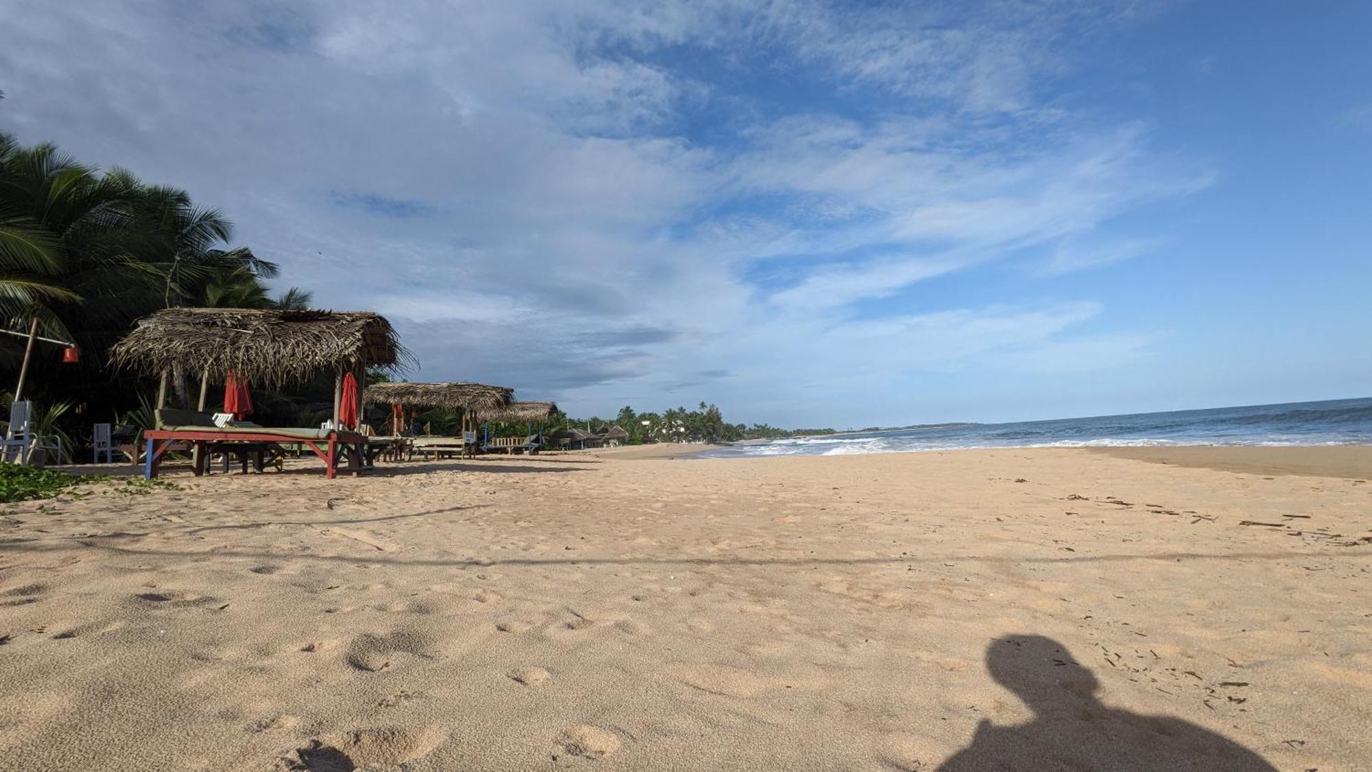Canoe Beach Resort Tangalle Exterior photo
