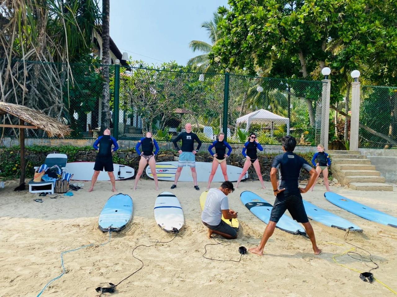 Canoe Beach Resort Tangalle Exterior photo